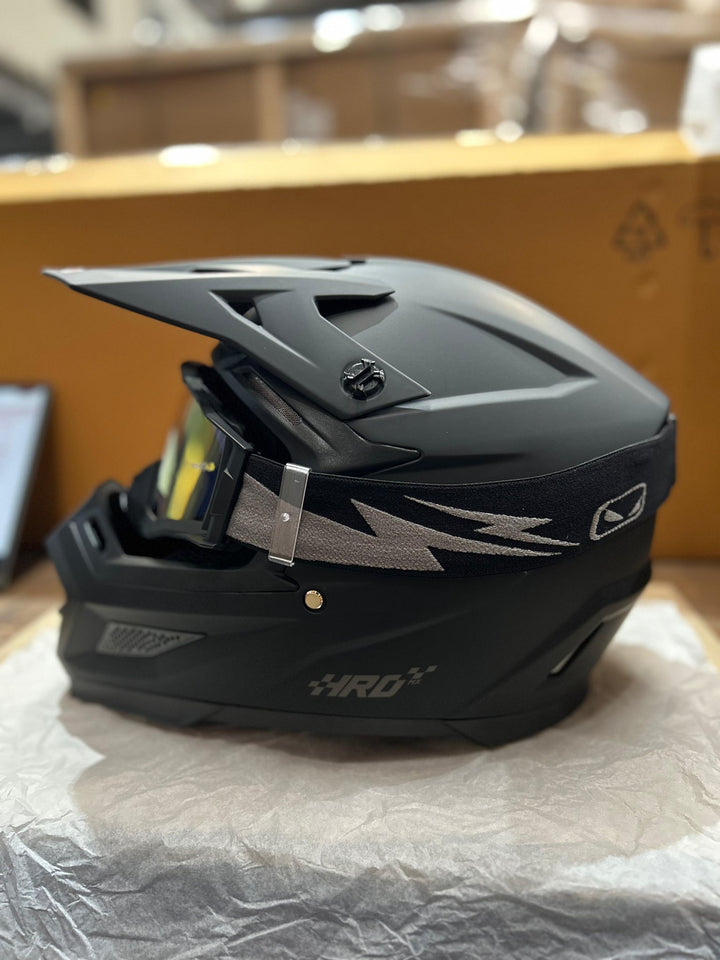 Casco Cross Premium Negro Mate Edición Limitada con Lentes