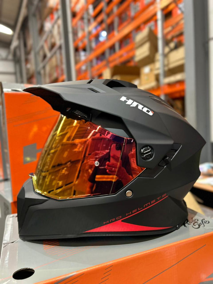 Casco Cross Premium Negro Mate Edición Limitada con Lentes Integrados
